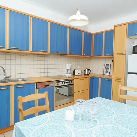 Cozy Fairytal Garden Apartment, Family Friendly, Free Parking, 15 Min To Airport