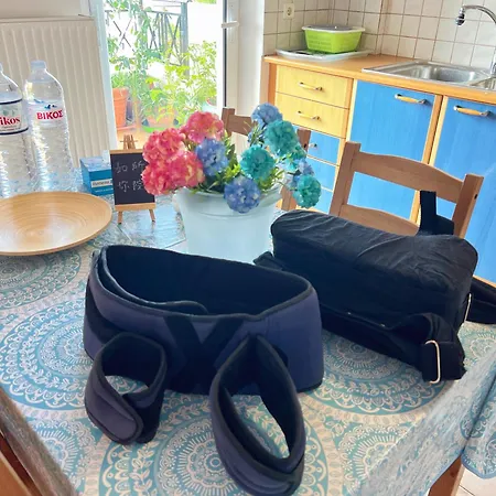 Cozy Fairytal Garden Apartment, Family Friendly, Free Parking, 15 Min To Airport Appartement