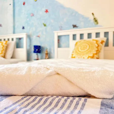 Appartement Cozy Fairytal Garden Apartment, Family Friendly, Free Parking, 15 Min To Airport *